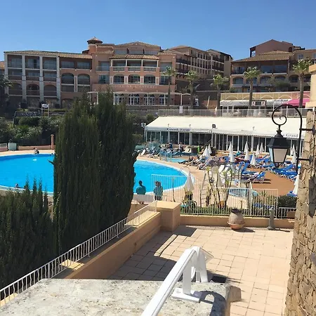 Cap Esterel Prestige-climatisation-jardins Clos-pleine Vue Ou Esterel