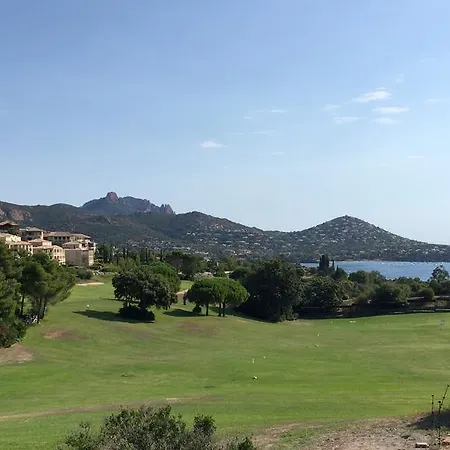 Cap Esterel Prestige-climatisation-jardins Clos-pleine Vue Ou Esterel Saint-Raphaël