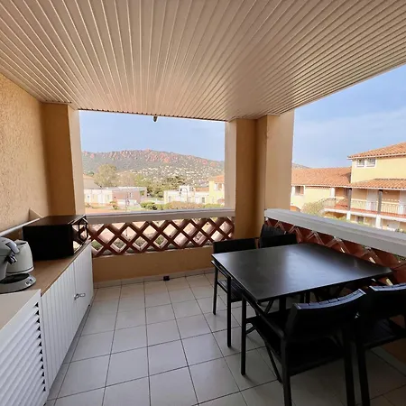 Appartement Cap Esterel Prestige-climatisation-jardins Clos-pleine Vue Ou Esterel *