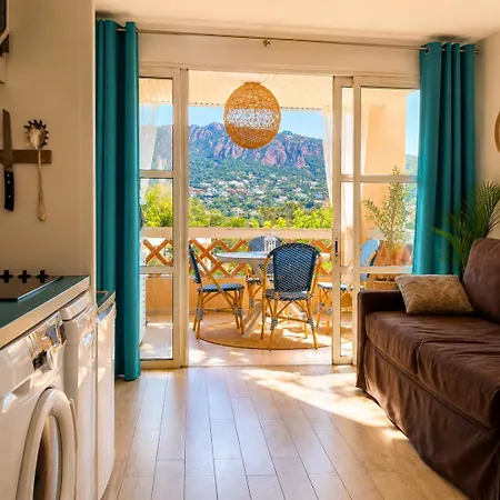 Apartment Cap Esterel Prestige-climatisation-jardins Clos-pleine Vue Ou Esterel
