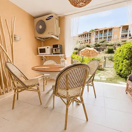 Cap Esterel Prestige-climatisation-jardins Clos-pleine Vue Ou Esterel * Saint-Raphael (Var)